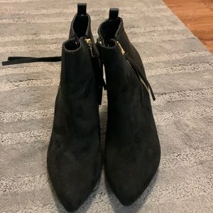 Mossimo Supply Co. EUC ankle booties!  Barely worn.
